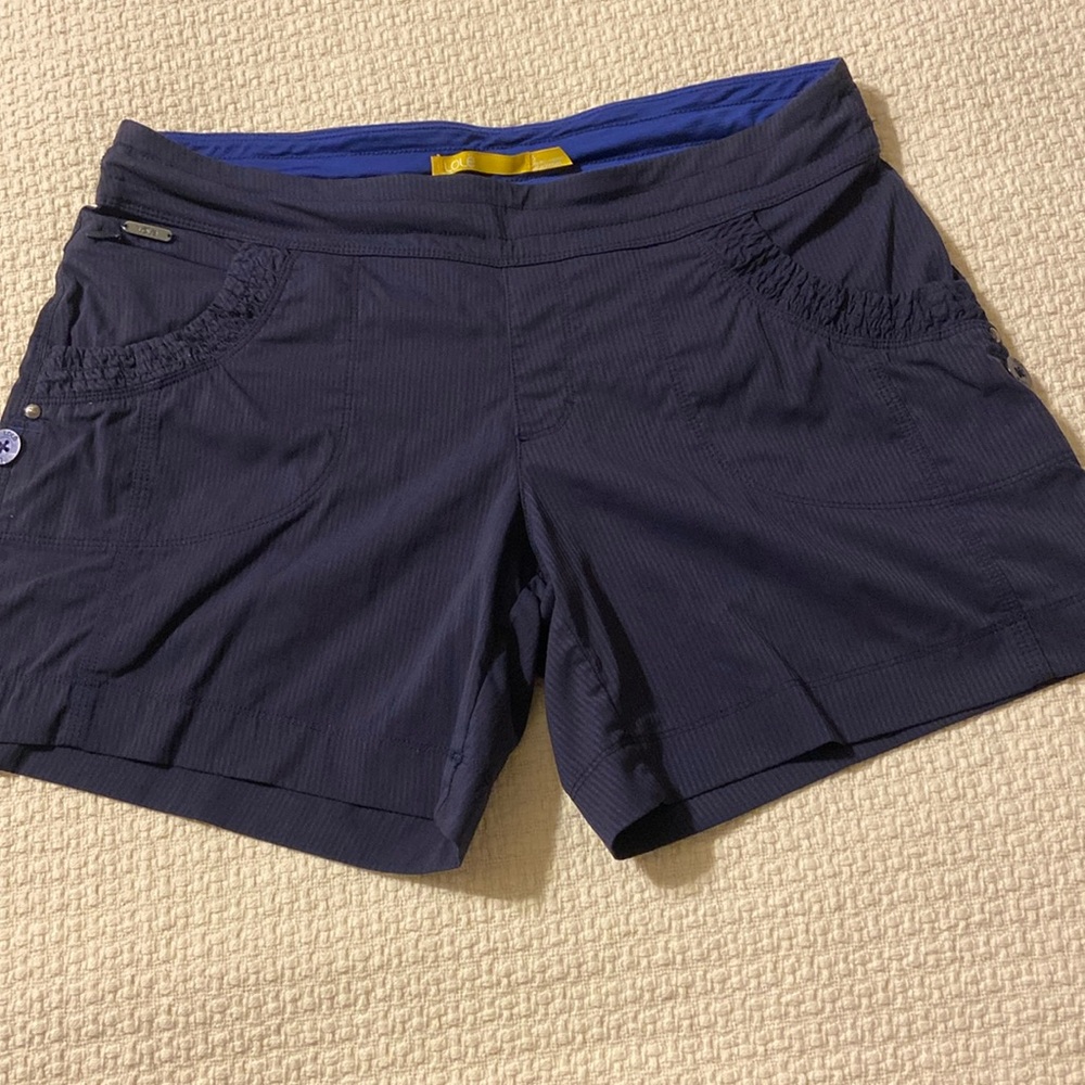 EUC Lole shorts small